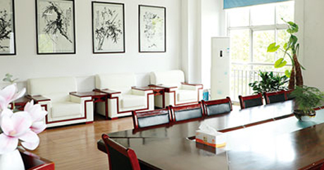 公司資本逐步積累，管理趨于成熟，年產(chǎn)業(yè)績邁新臺階